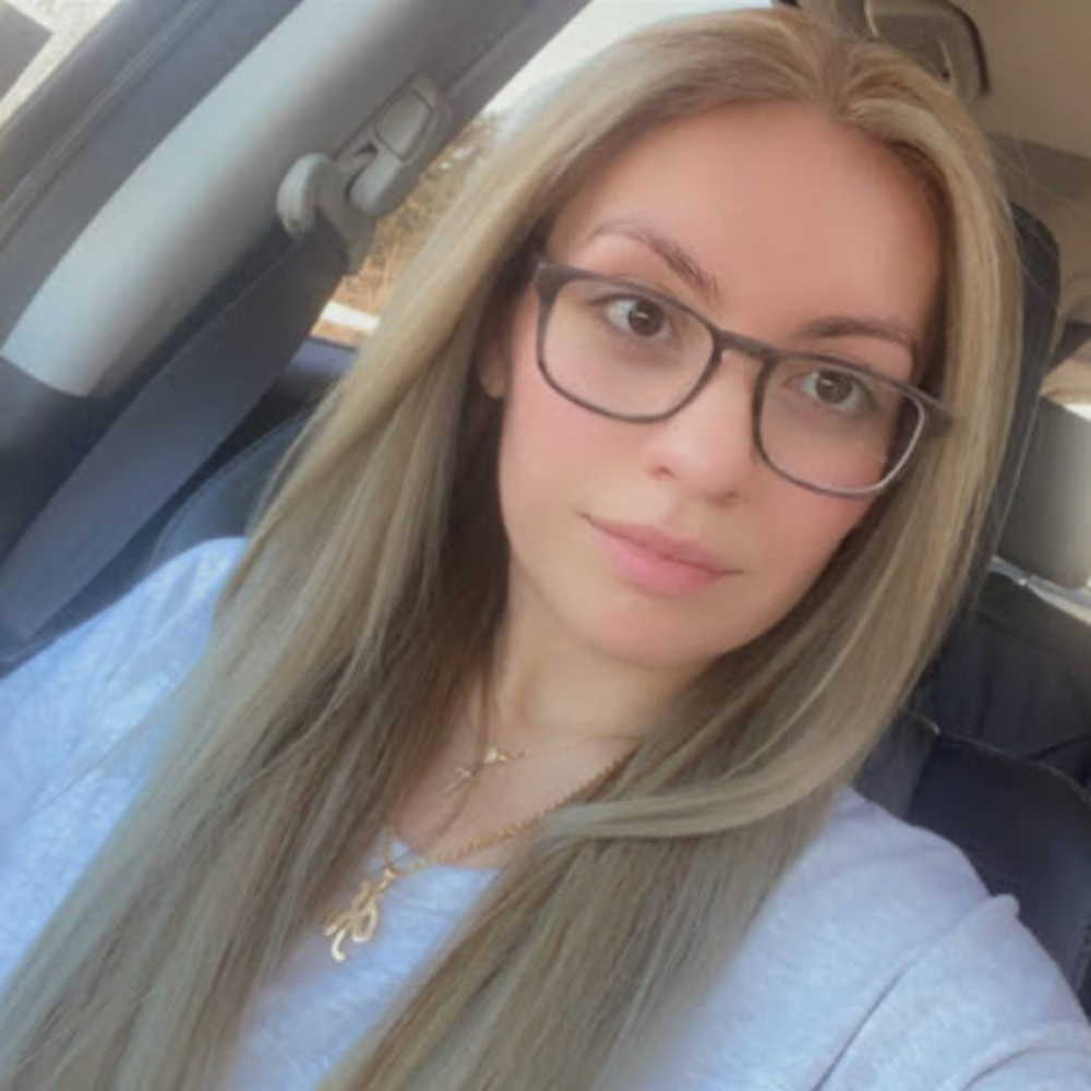 Meet your Posher, Katherine